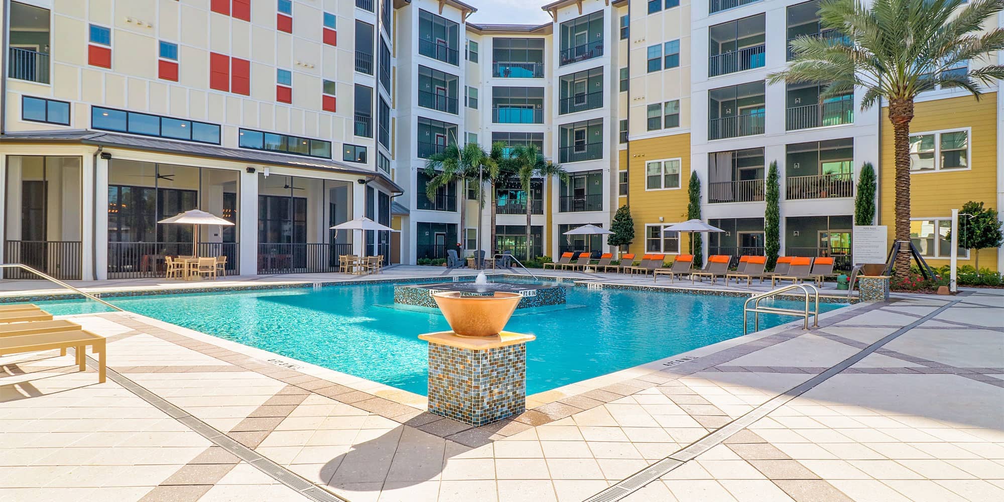 The Drake Apartments Pool